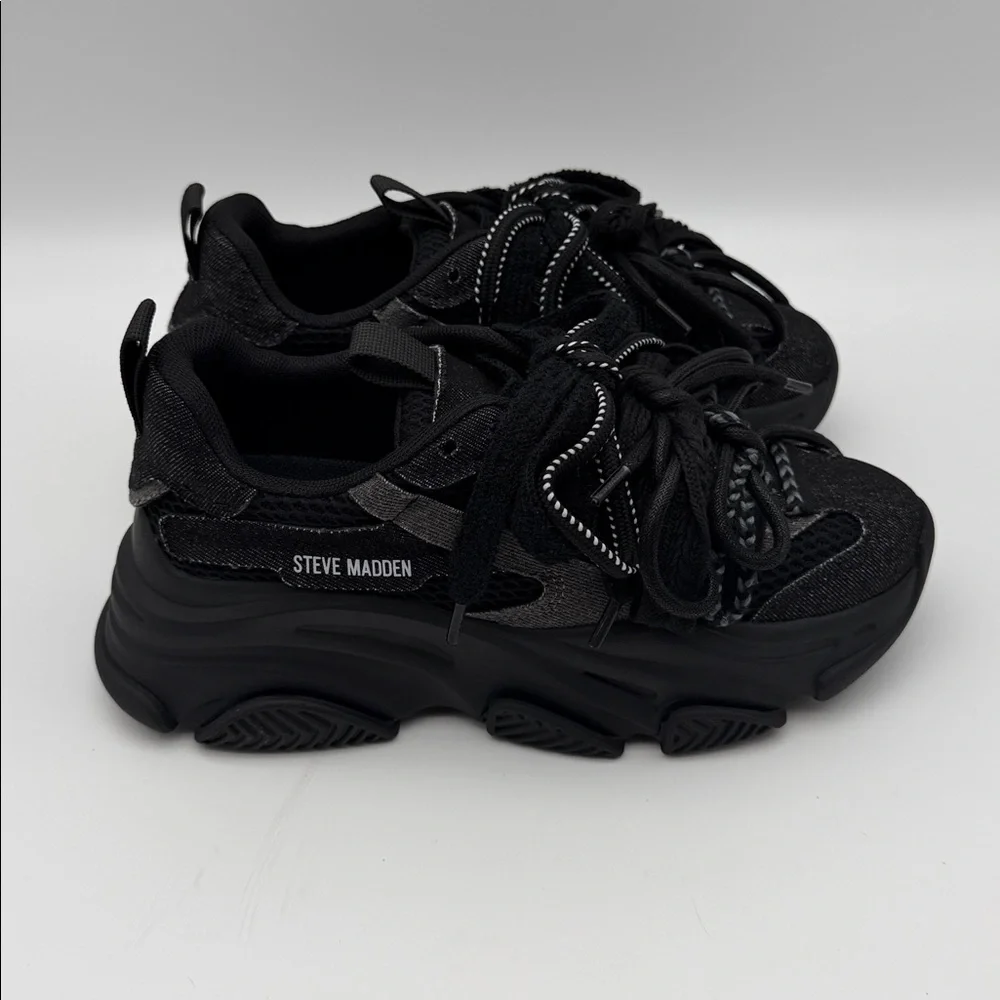 Steve Madden Pryce‎ Black Chunky Lace-Up Sneakers